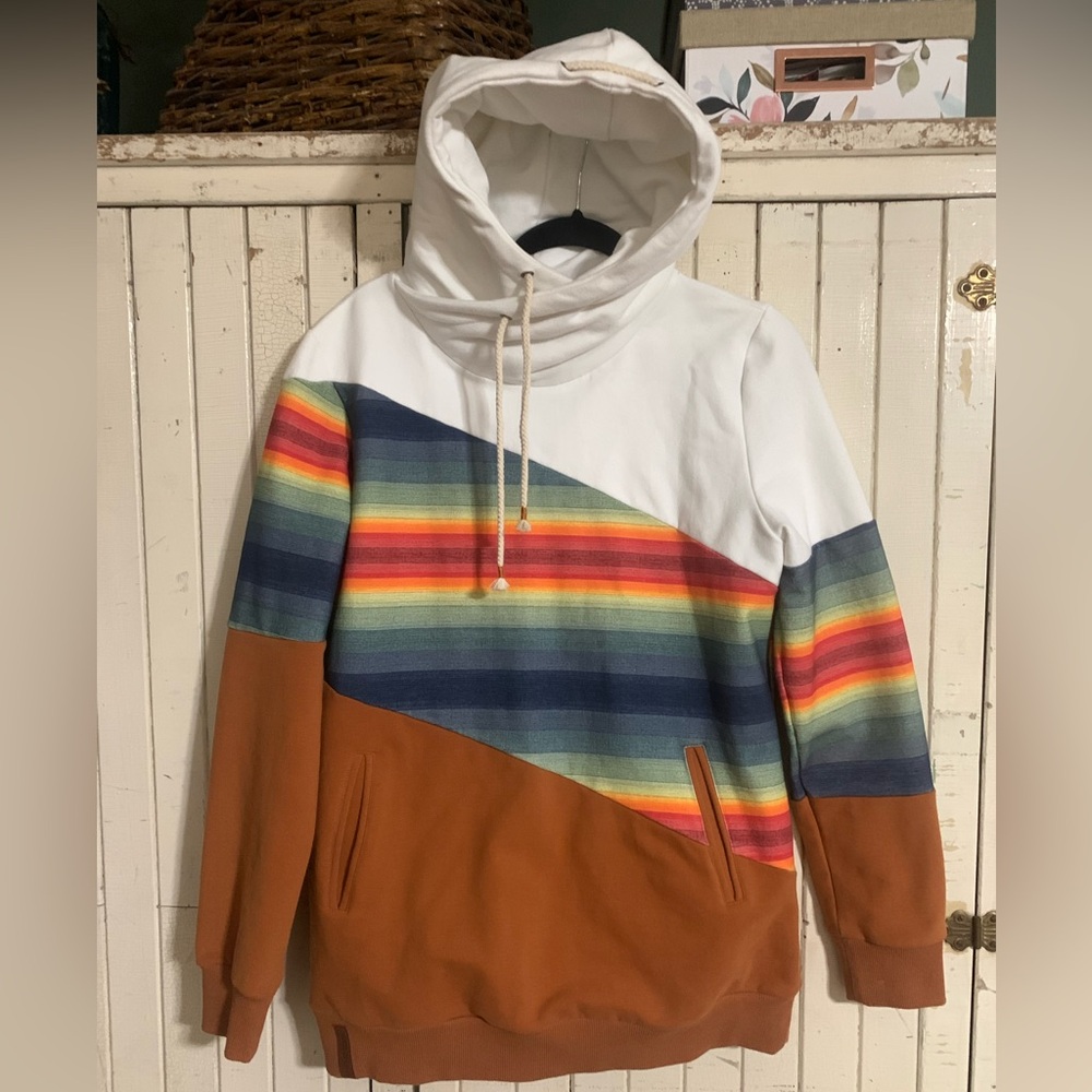 AMPERSAND AVE White Rainbow and Burnt Orange Hoodie Ladies Large - like new